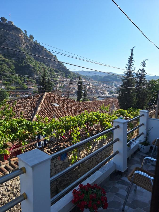 Guesthouse Riverside Berat Kültér fotó